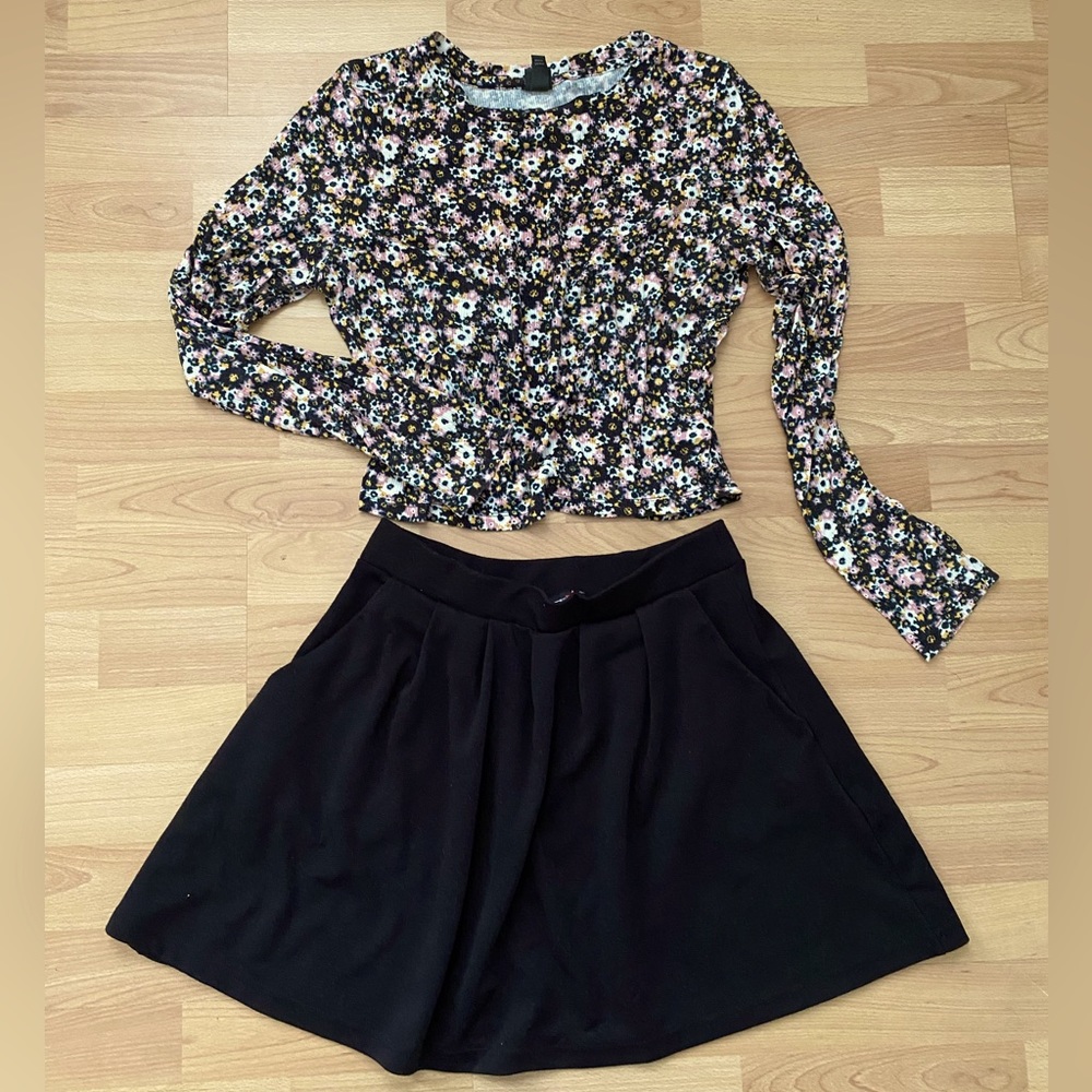Black mini skirt